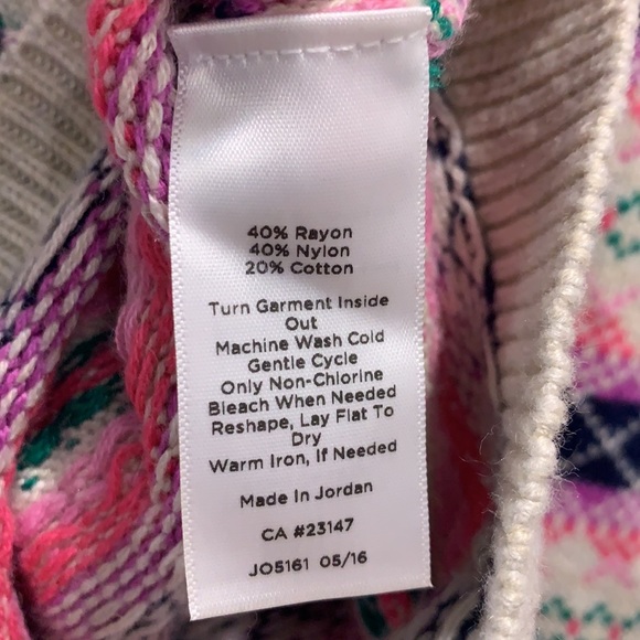 Patterned Sweater - Picture 3 of 4